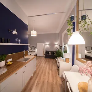 Roller Aparthostel Aparthotel