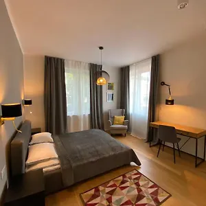 Comfort Garden View Apartament