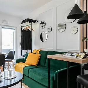 https://kawalerka-dmowskiego.hotelswroclaw.com