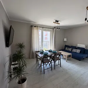 https://apartament-ksicy.hotelswroclaw.com