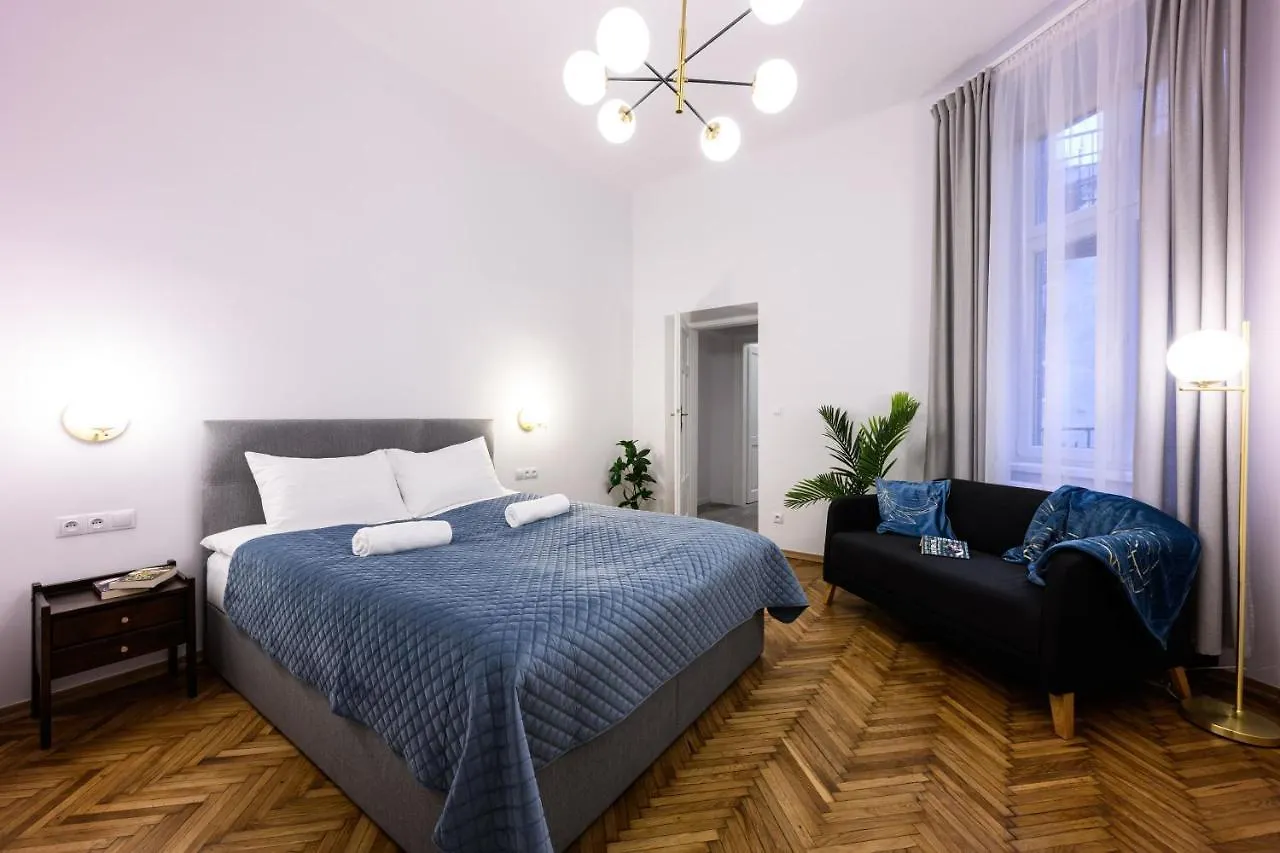 Unique Style Apartments Old Town - 25 Min From The Airport - By Homelike Krasków