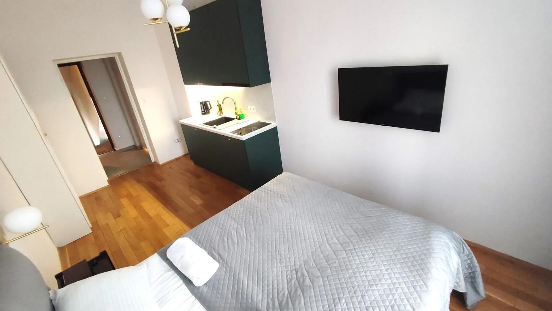 Unique Style Apartments Old Town - 25 Min From The Airport - By Homelike Kraków