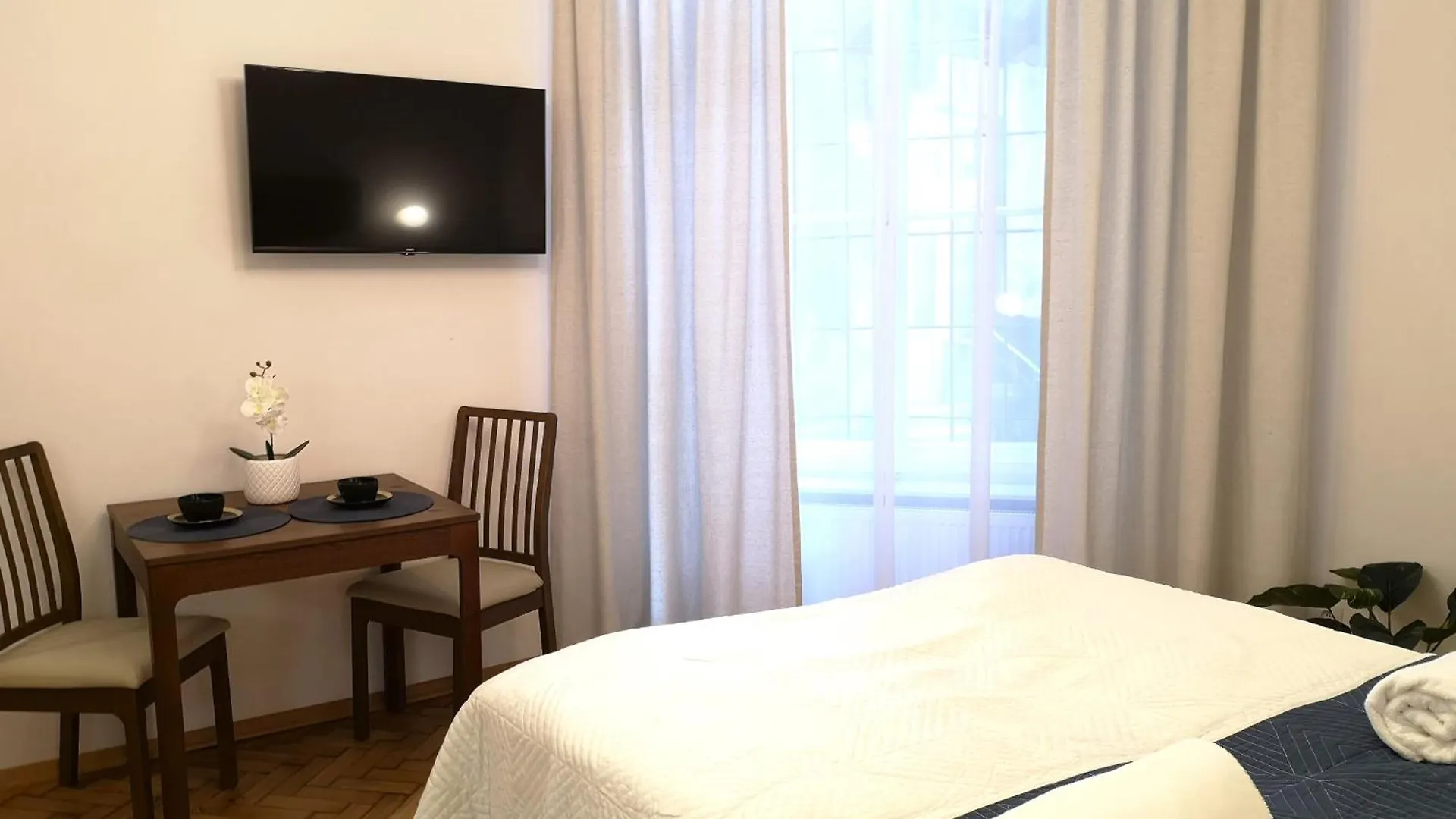 Unique Style Apartments Old Town - 25 Min From The Airport - By Homelike Kraków