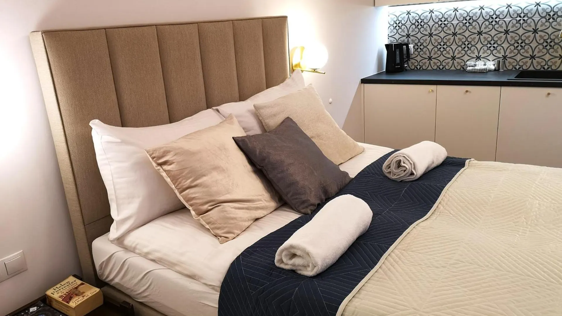 Unique Style Apartments Old Town - 25 Min From The Airport - By Homelike Kraków 0*,  Polska