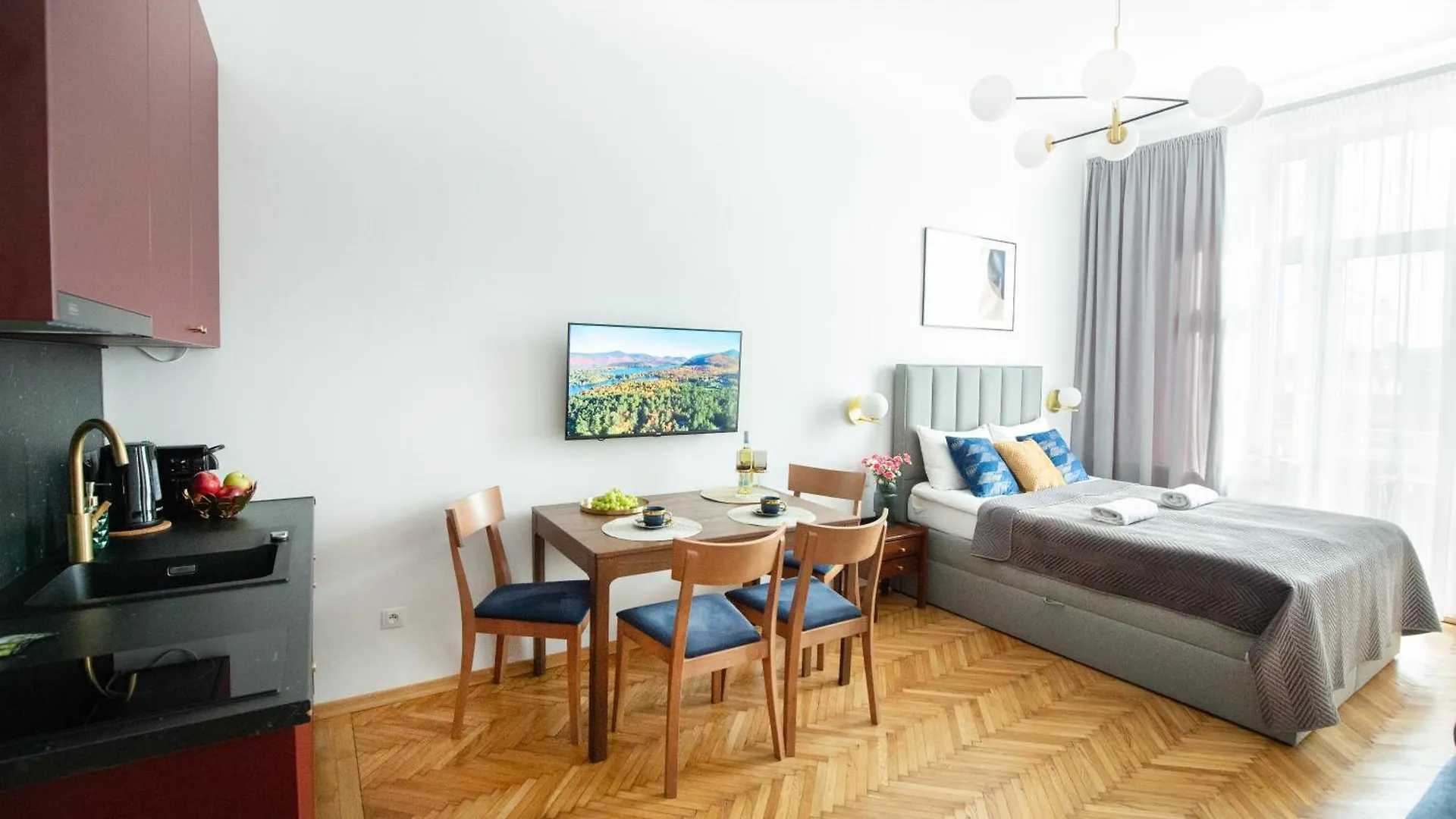 Unique Style Apartments Old Town - 25 Min From The Airport - By Homelike Kraków